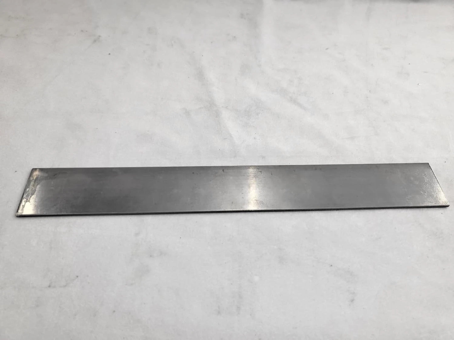 1095 Cold Rolled Carbon Steel 3/32" x 1-1/2", 11" bar, Knife Making Stock